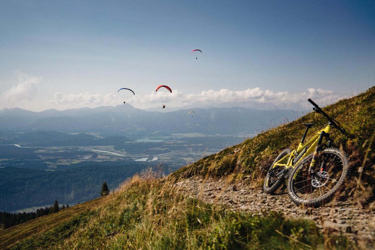 Apartment Wald - Im Skigebiet Gerlitzen & Ossiacher See ボーデンスドルフ エクステリア 写真